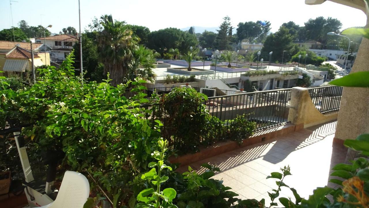 Villa Casa Roby Fontane Bianche Exterior foto